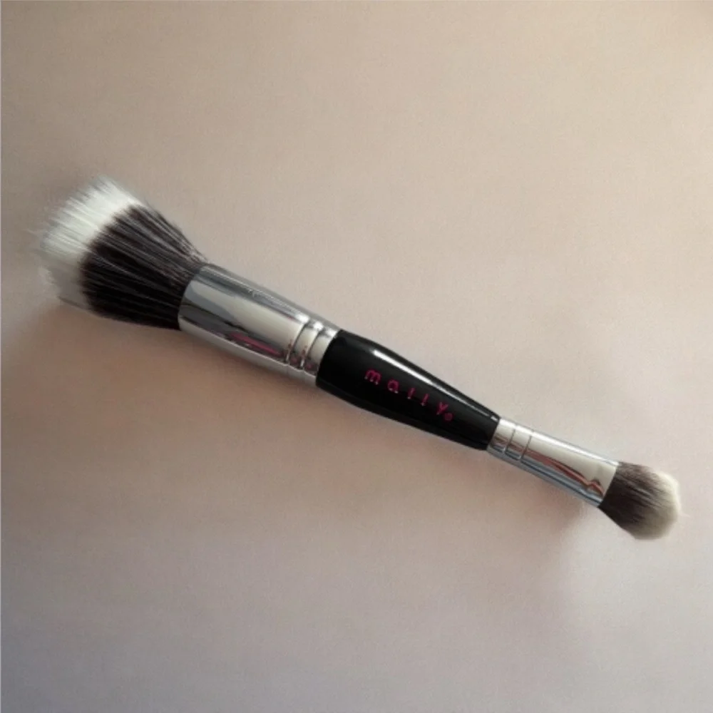 Mally Beauty Dual-Ended Makeup Brush